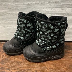 ☃️Kamik toddler boy size 6⛄️